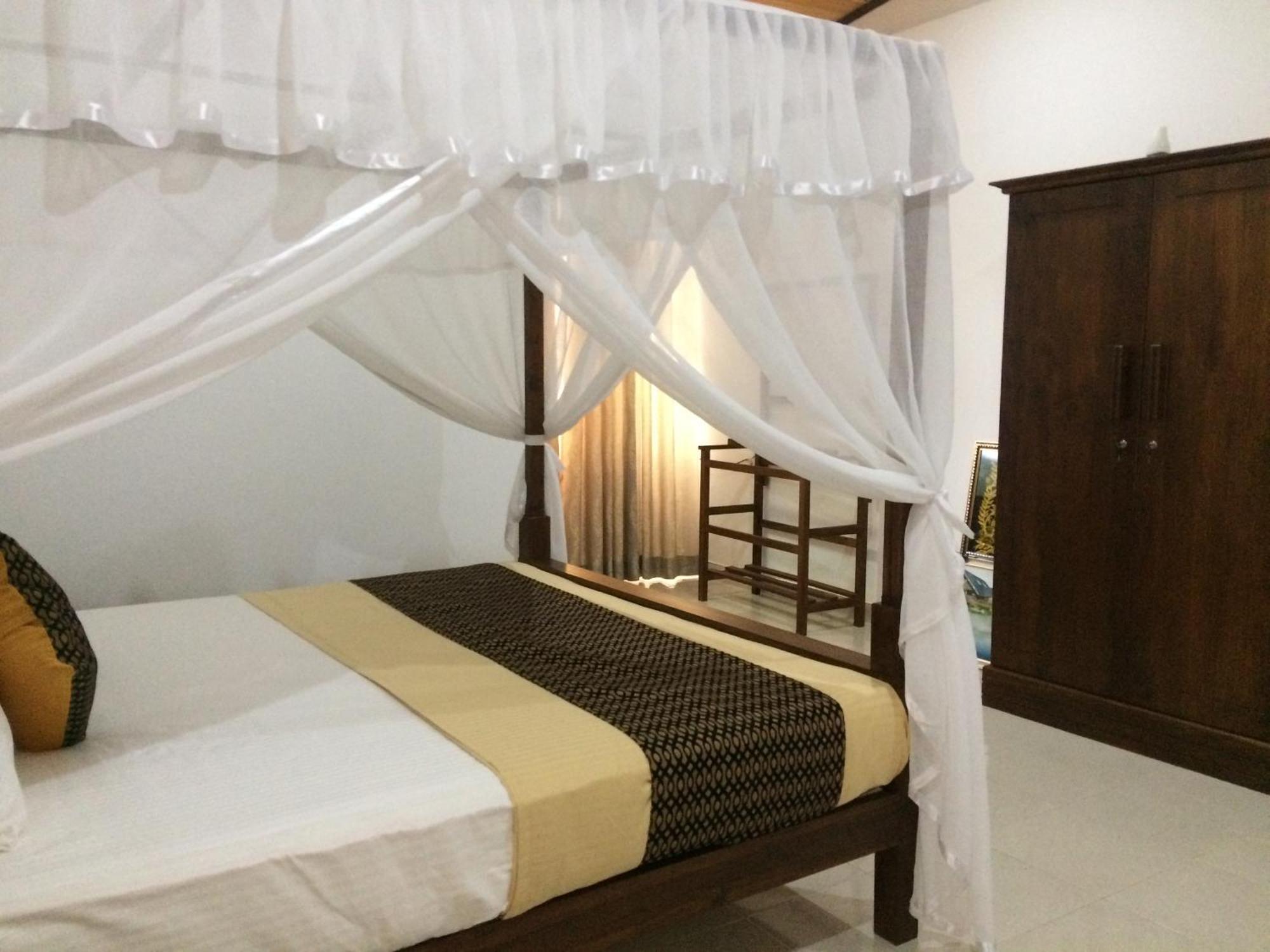 Gg Lodge Mirissa Bagian luar foto